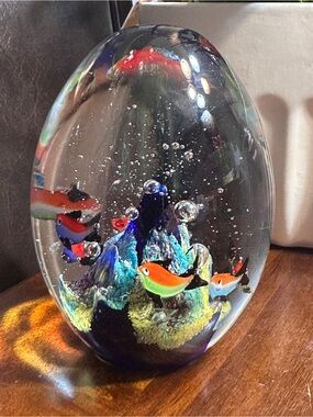 Glass Aquarium Fish Paperweight - Clear with Multicolor Fish